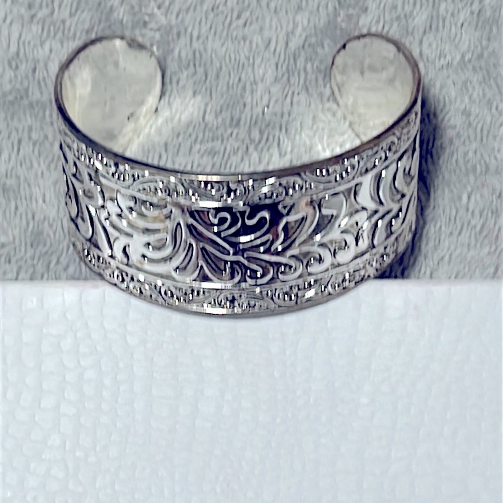 Cuff Bracelet